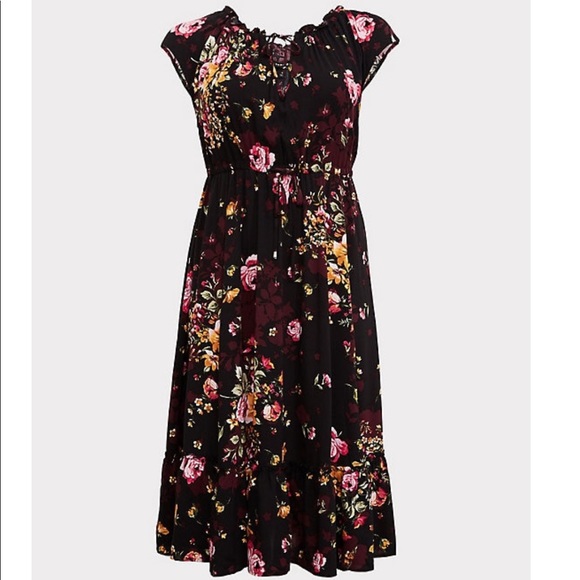 torrid Dresses & Skirts - 🆕 Torrid Size 1 • TIE FRONT CHALLIS MIDI DRESS